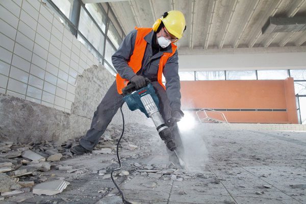 مقاول تكسير وترميم بالرياض